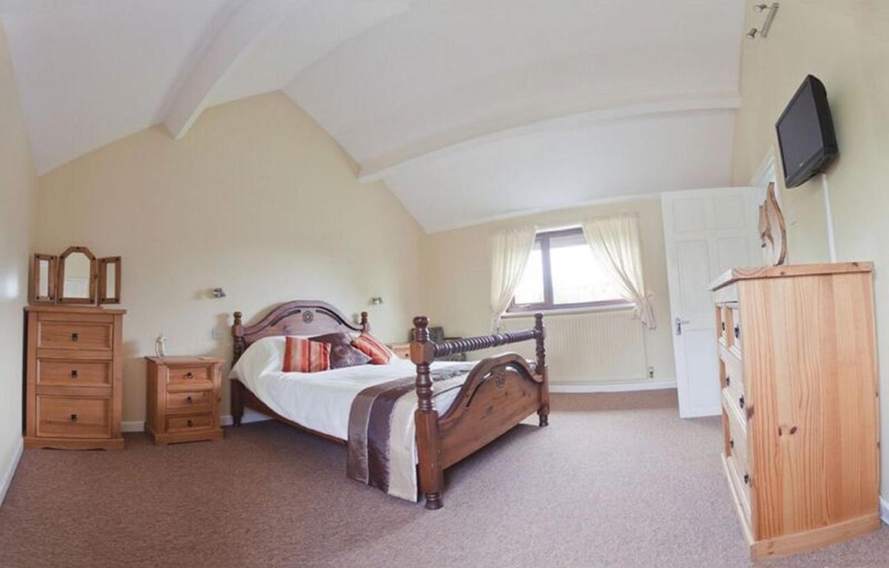 3 Bed Cottage With Hot Tub & Near New Quay Wales Llandysul Exterior photo