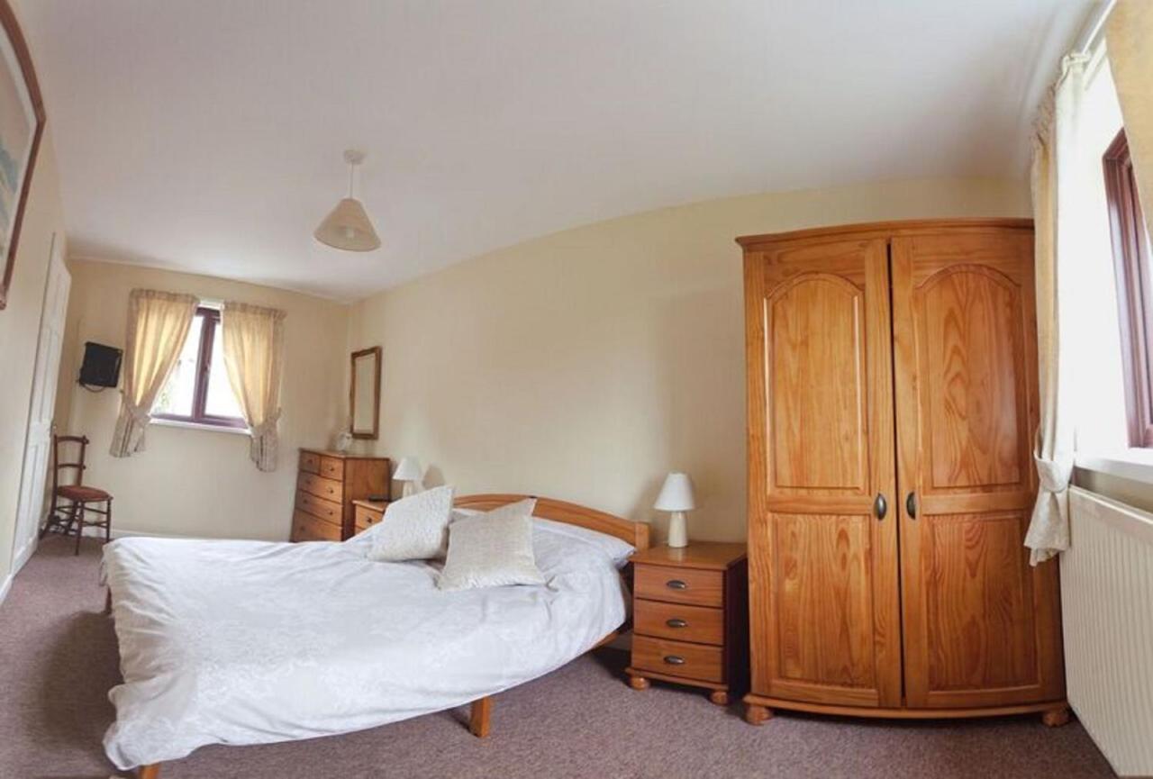 3 Bed Cottage With Hot Tub & Near New Quay Wales Llandysul Exterior photo